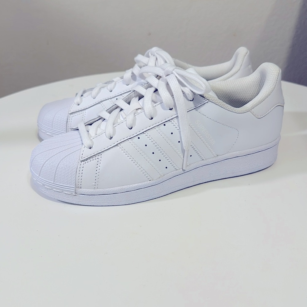 Adidas Superstar Sneakers White Size 6.5
